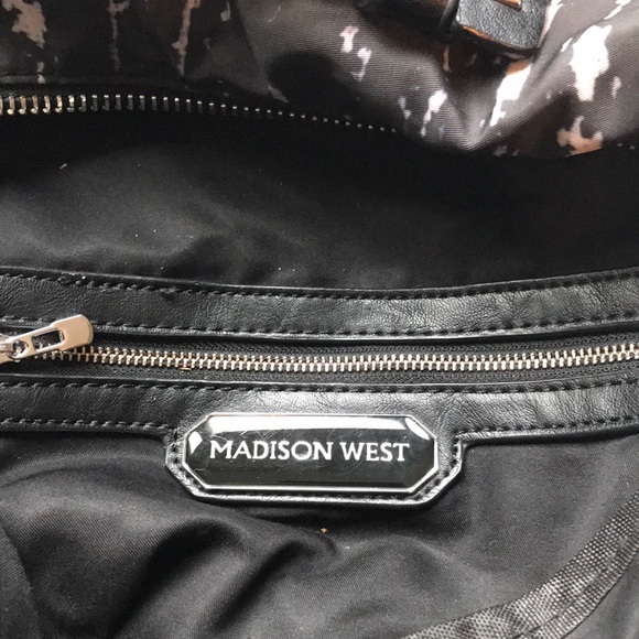 Backpack - Picture 3 of 5